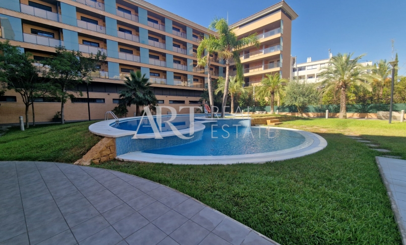 Apartamento - Reventa - Albir - Albir