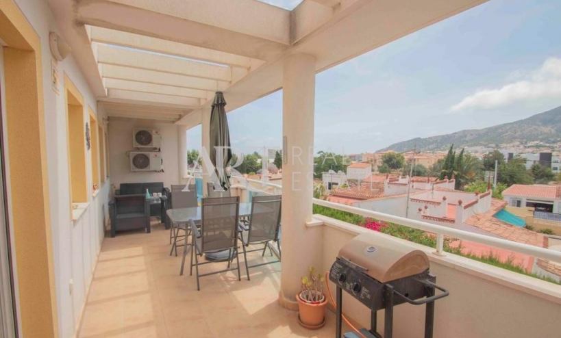 Appartment - Herverkoop - Albir - Albir