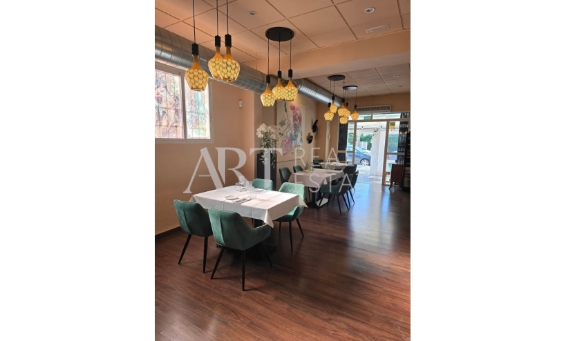 Commercial - Resale - Albir - Albir
