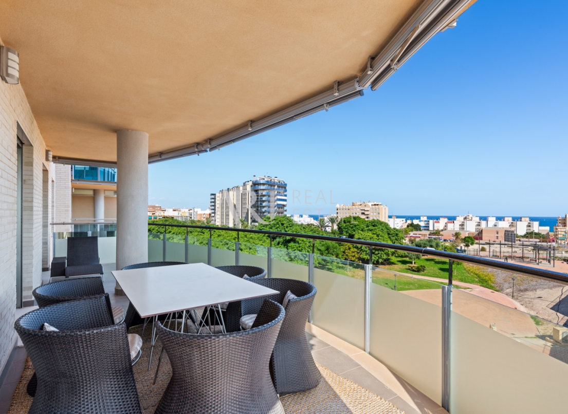 Herverkoop - Appartment - El Campello - El Amerador