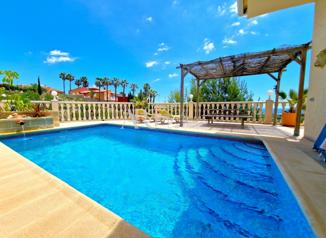 Herverkoop - Twee onder een kap - La Nucía