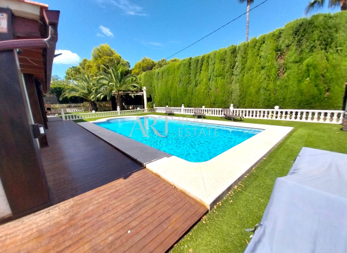 Herverkoop - Villa - Albir