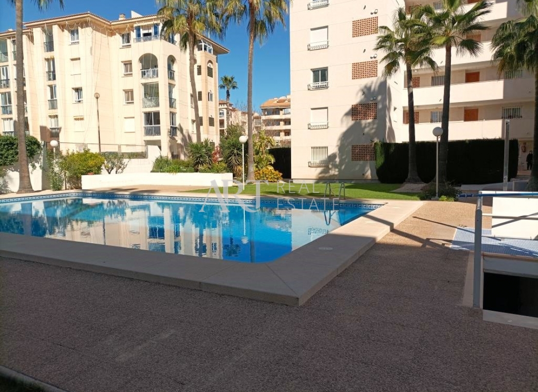 Resale - Apartment - Albir