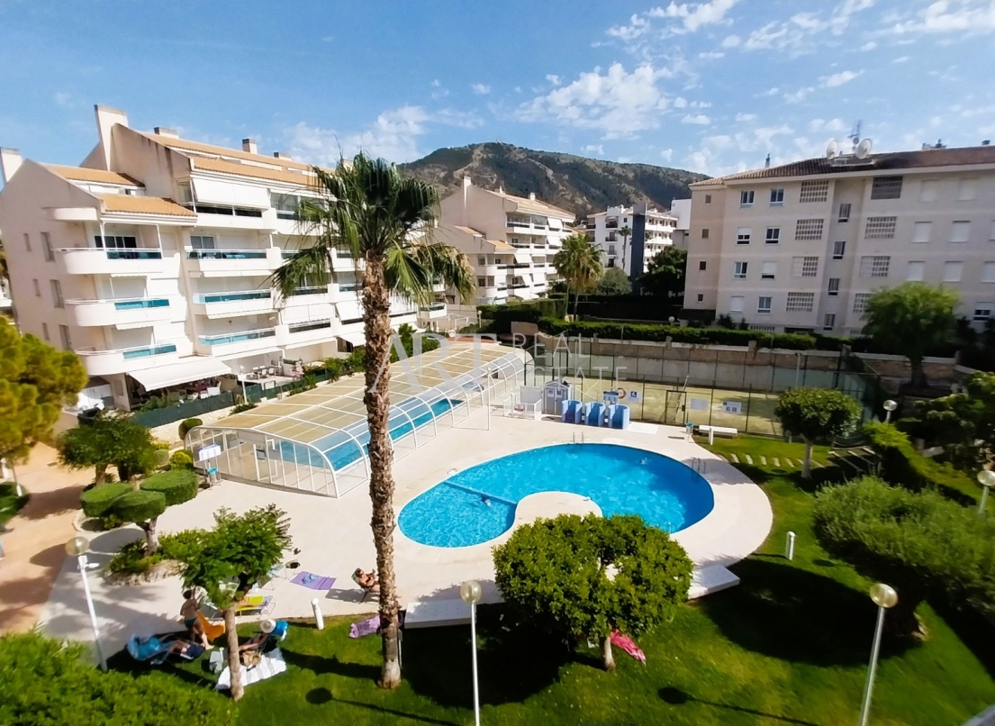 Resale - Apartment / flat - Albir