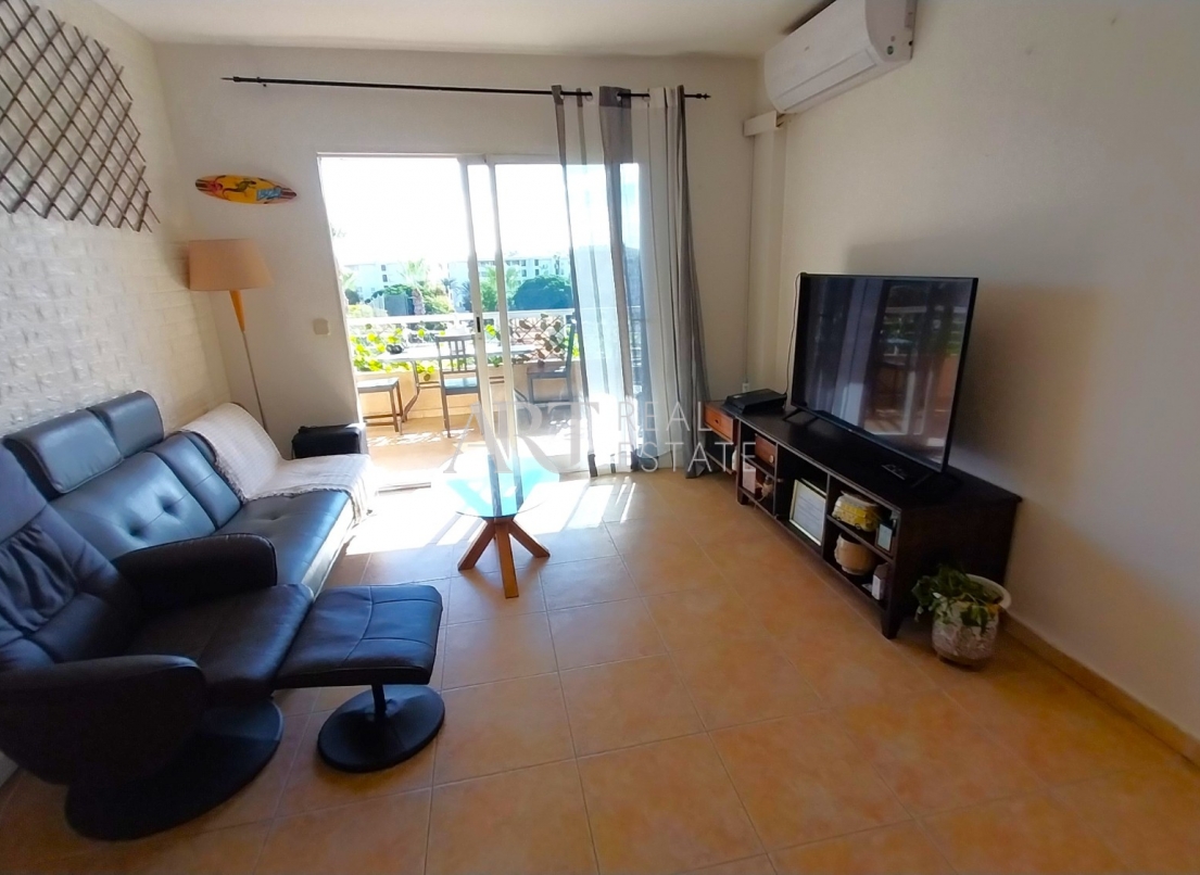 Resale - Apartment / flat - Albir
