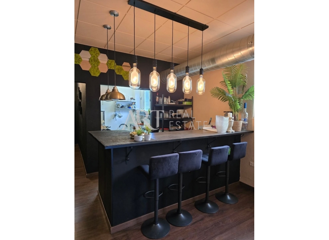 Resale - Commercial - Albir