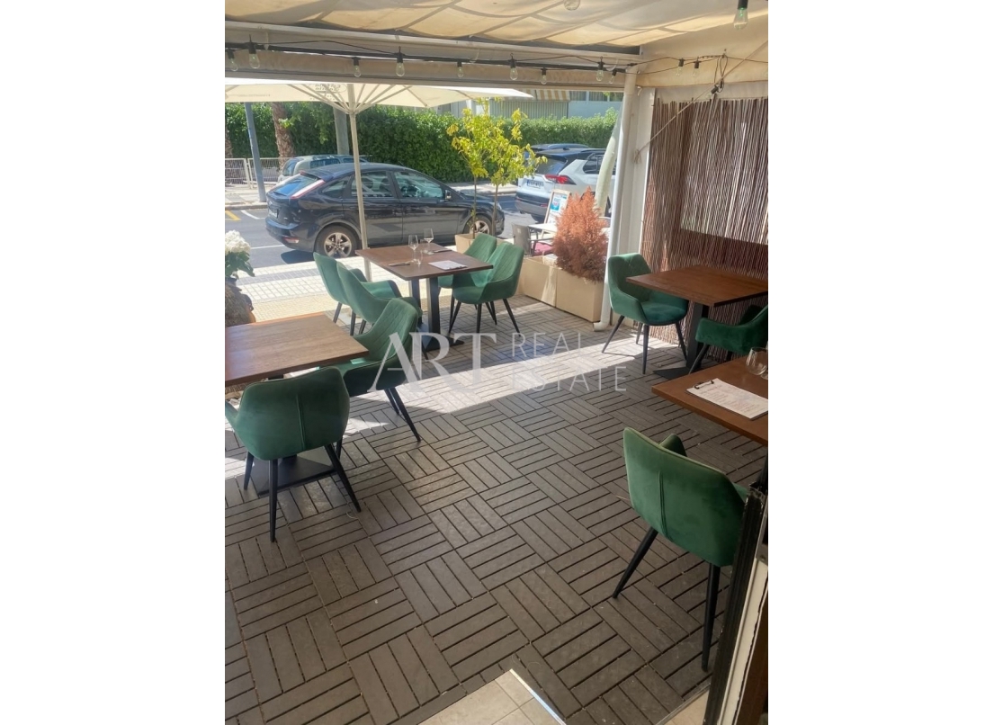 Resale - Commercial - Albir