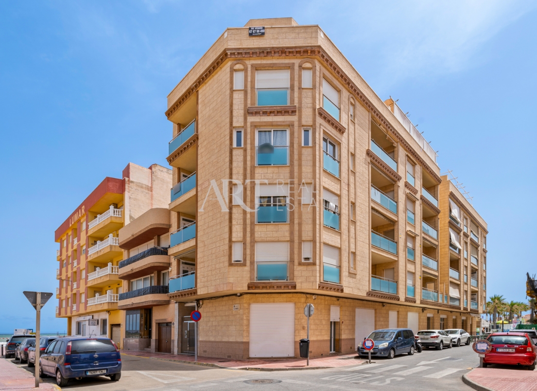 Resale - Flat - Torrevieja - La Mata