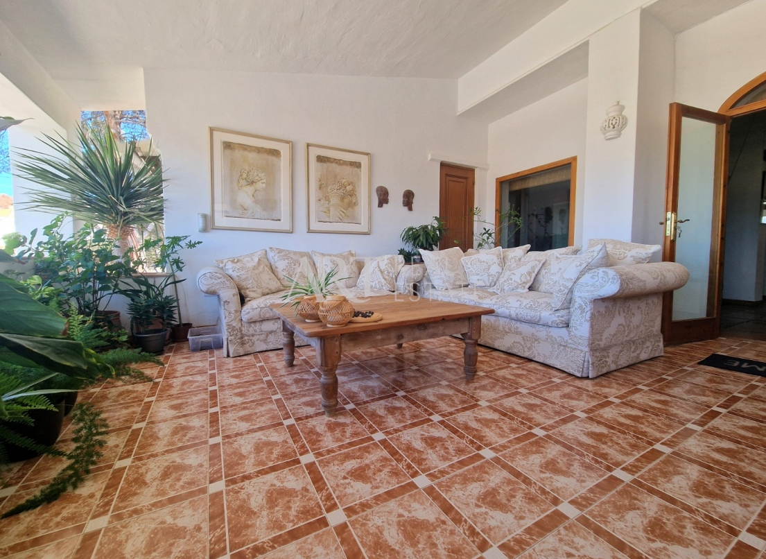 Resale - Villa - Albir