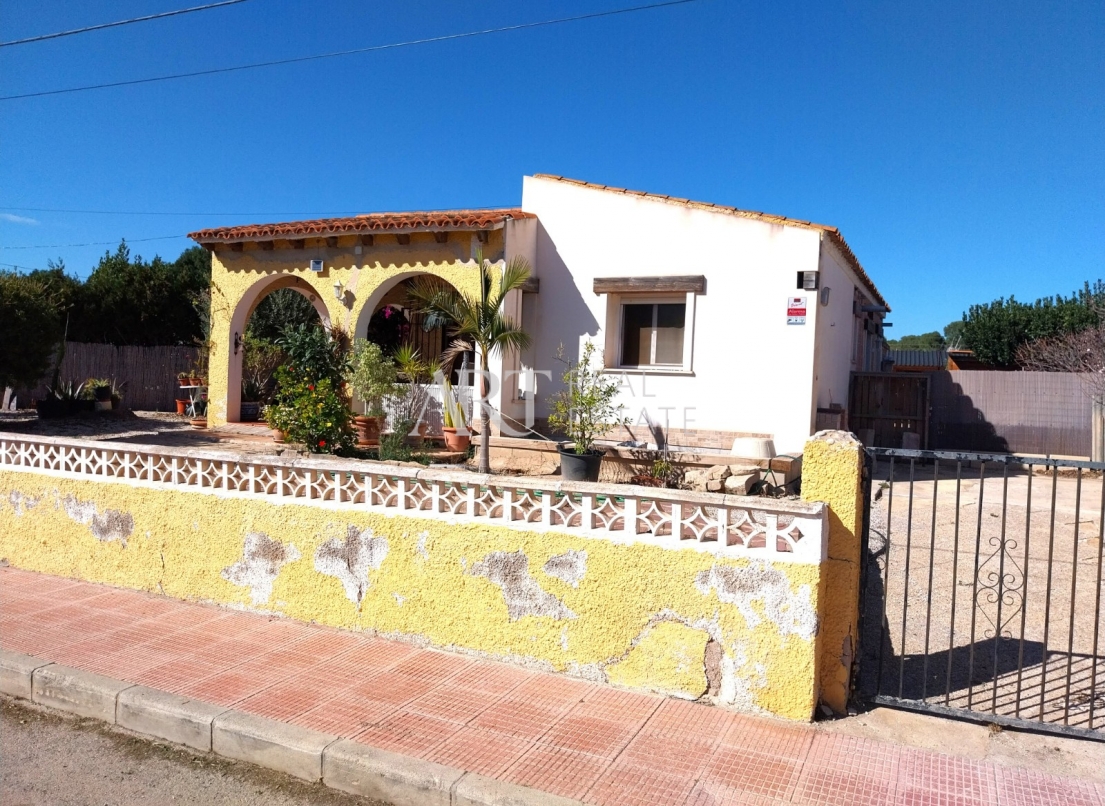 Resale - Villa - Alfas del Pí