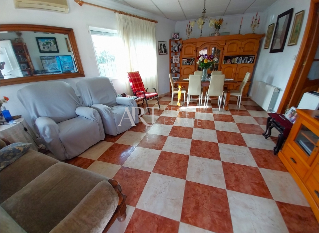 Resale - Villa - Alfas del Pí