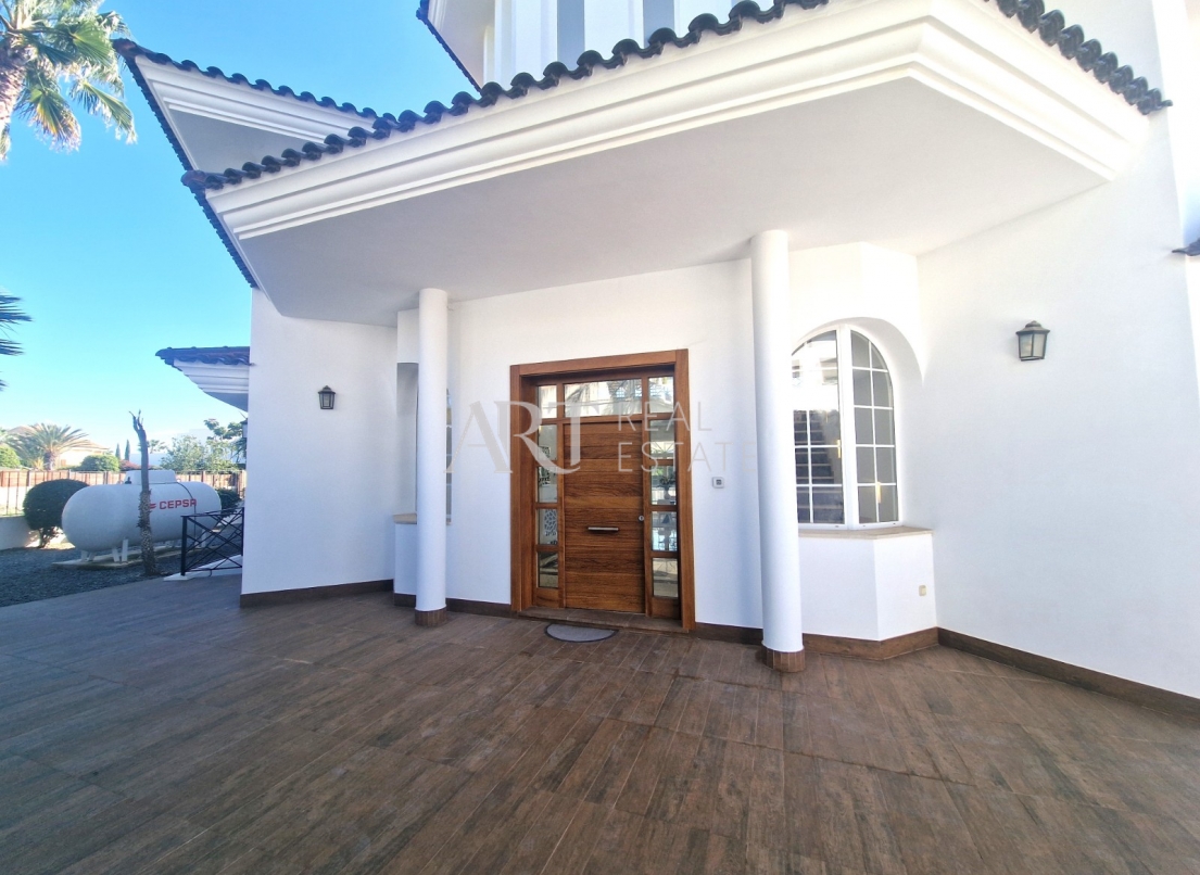 Resale - Villa - Alfas del Pí