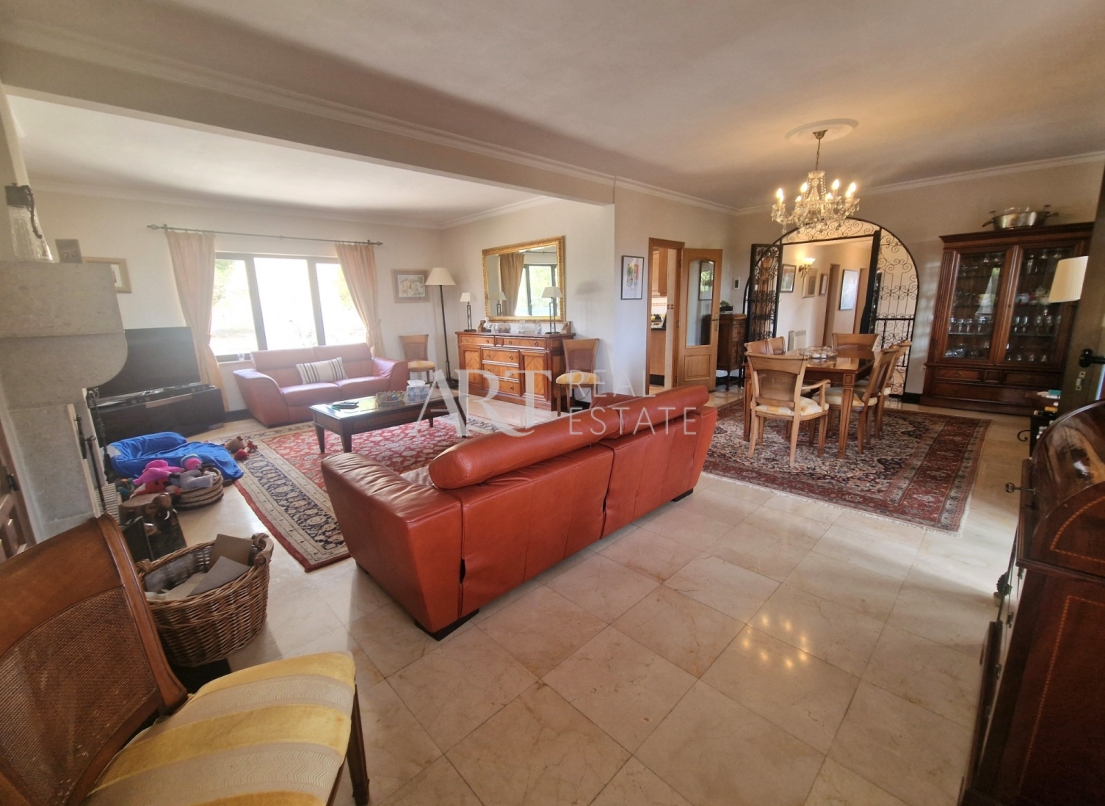 Resale - Villa - Alfas del Pí