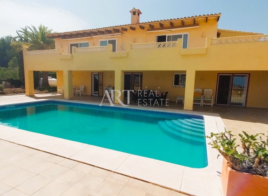 Resale - Villa - Alfas del Pí
