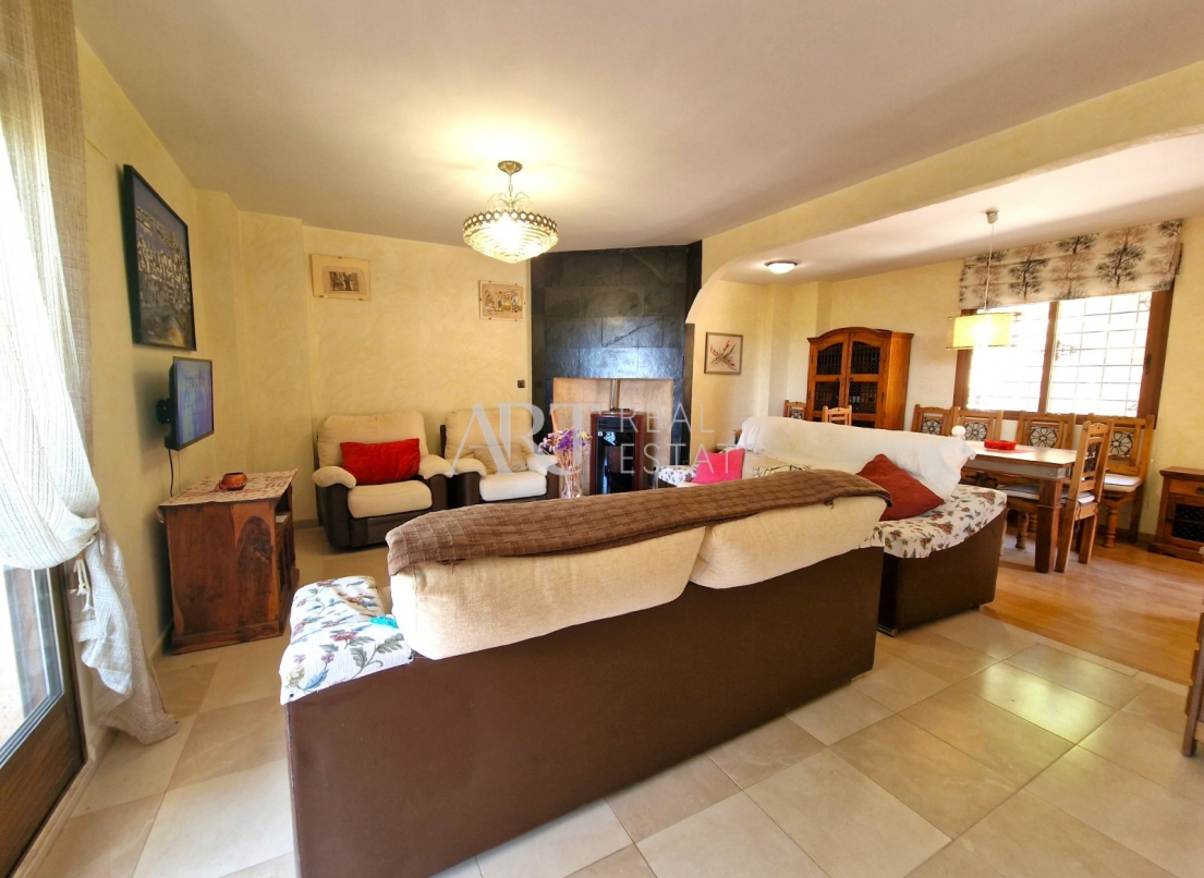 Resale - Villa - Altea