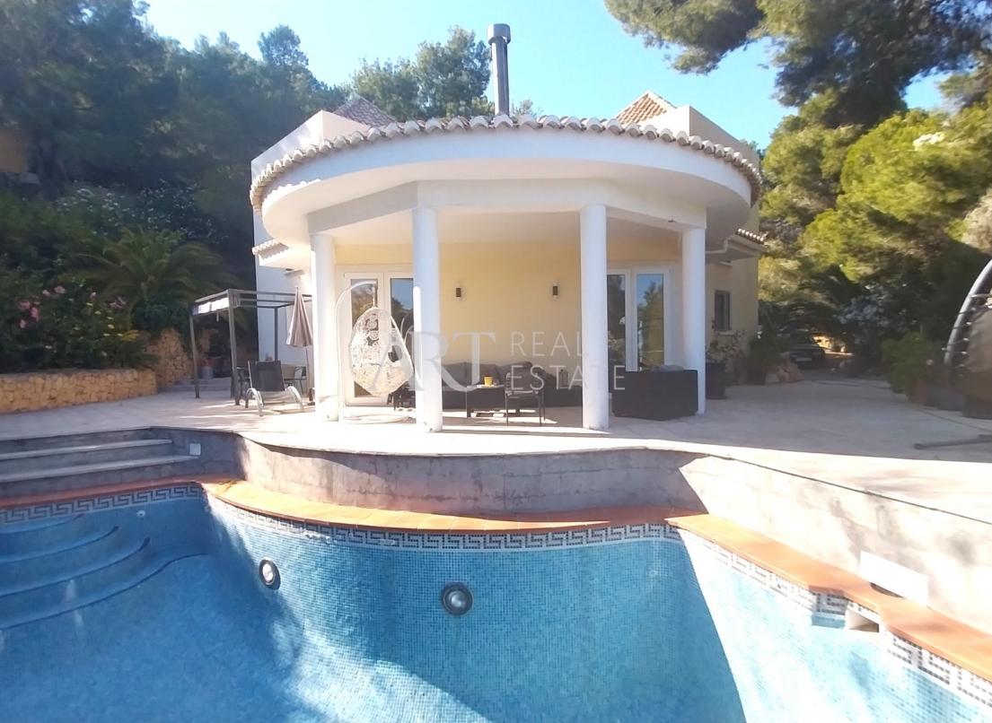 Resale - Villa - Altea