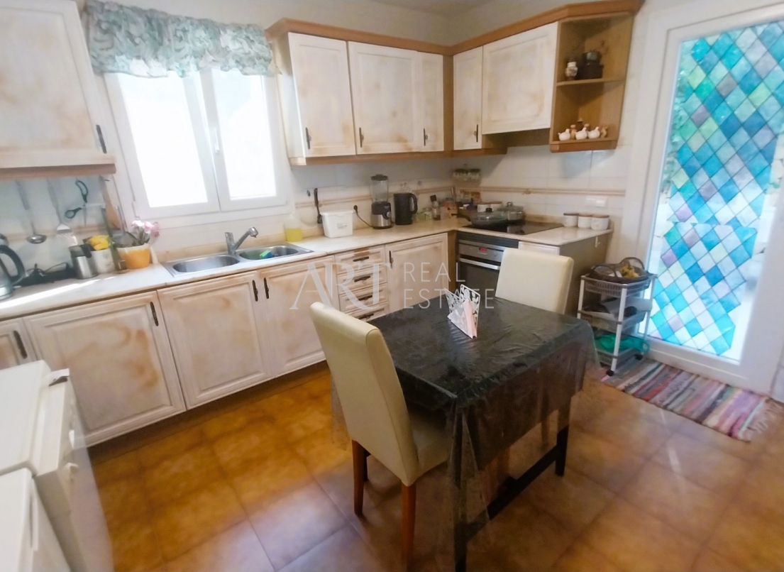 Resale - Villa - Altea
