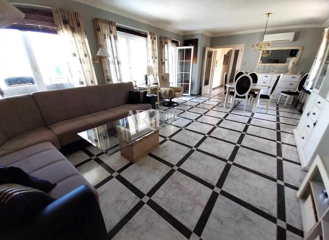 Resale - Villa - La Nucía