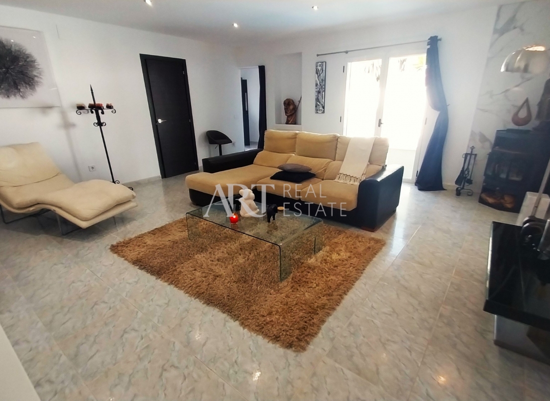 Resale - Villa - La Nucía