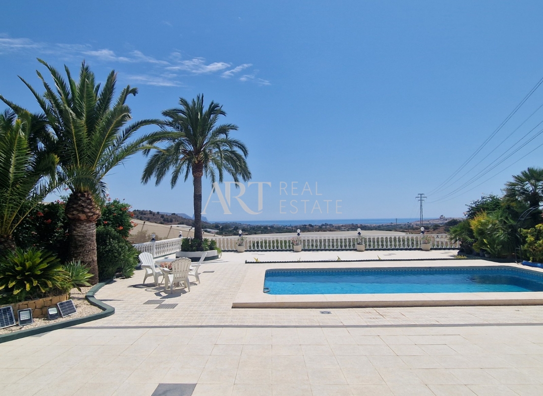 Resale - Villa - La Nucía