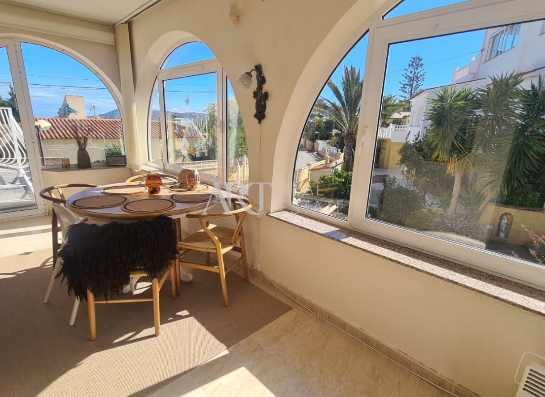 Resale - Villa - La Nucía