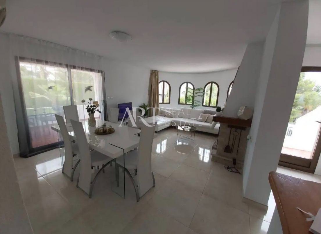 Videresalg - Villa - La Nucía