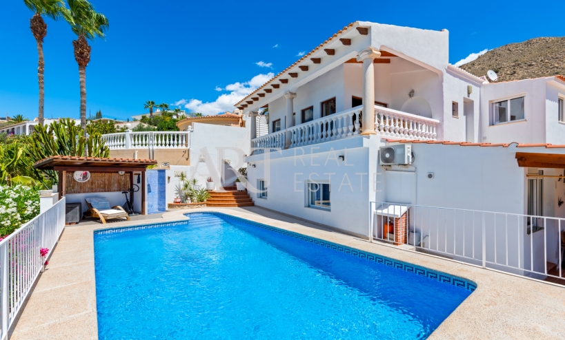 Villa - Herverkoop - Alicante - El Campello