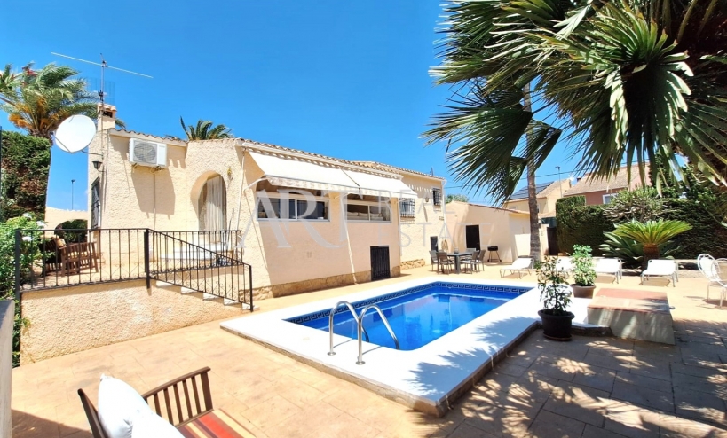 Villa - Resale - Alfas del Pí - Alfas del Pí