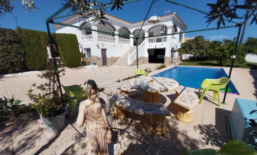 Villa - Resale - Alfas del Pí - Alfas del Pí