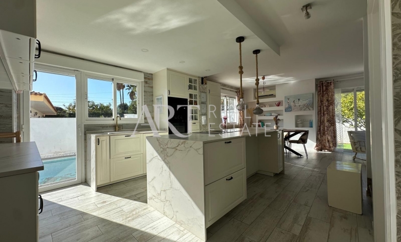 Villa - Resale - La Nucía - La Nucía