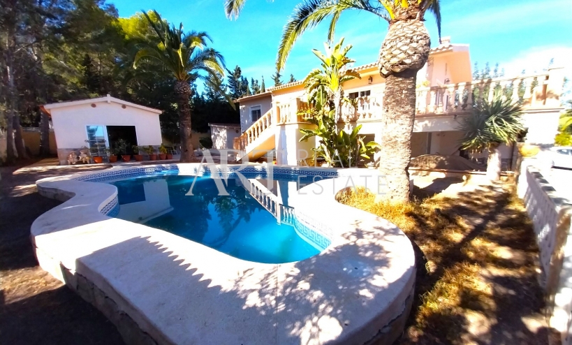 Villa - Resale - La Nucía - La Nucía