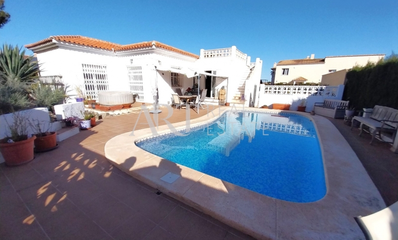 Villa - Revente - La Nucía - La Nucía