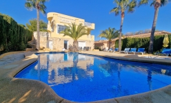 Villa - Videresalg - Alfas del Pí - ART-1230