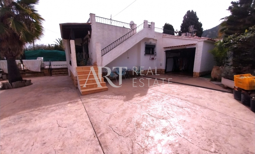 Resale - Villa - Albir