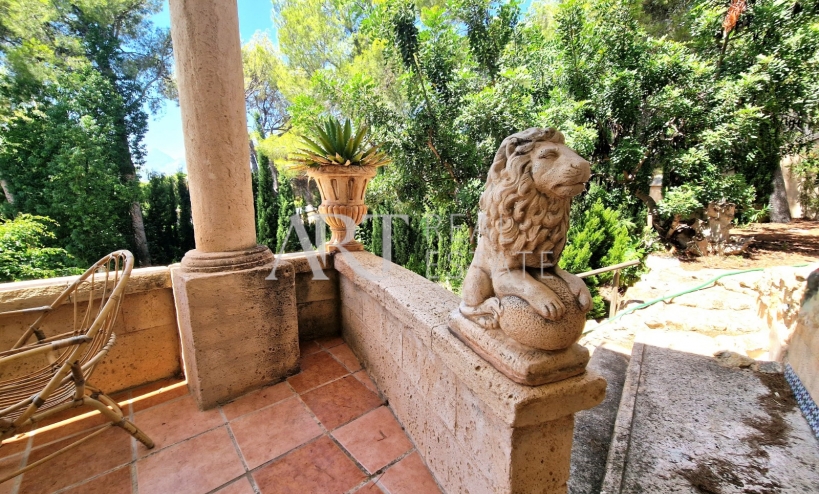 Resale - Villa - Altea