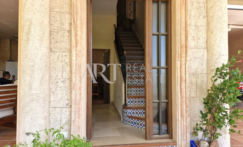 Resale - Villa - Altea