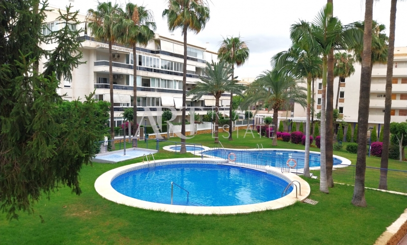 Resale - Apartment - Albir