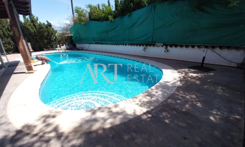 Resale - Villa - Albir