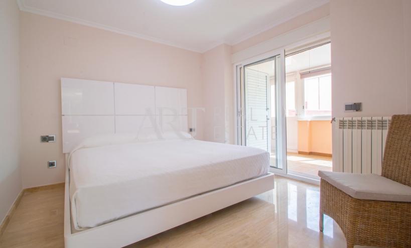 Resale - Apartment - Albir