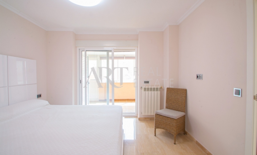 Resale - Apartment - Albir