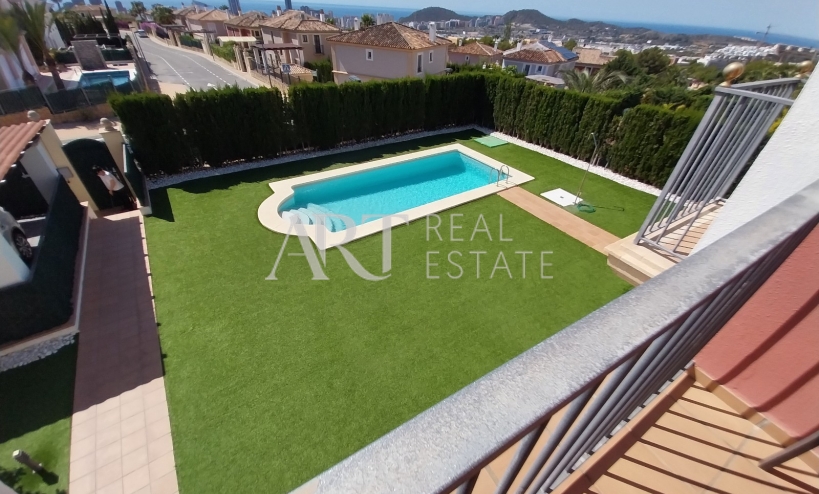 Videresalg - Villa - Finestrat - Finestrat Urbanizaciones