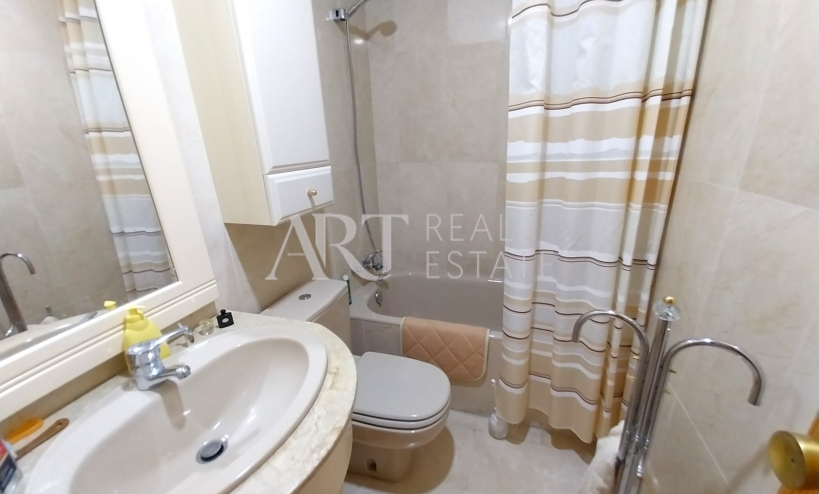 Resale - Apartment - Albir