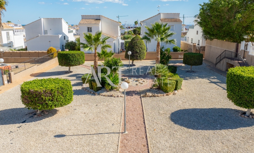 Resale - Apartment - Orihuela costa - La Ciñuelica