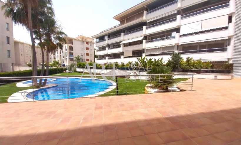 Resale - Apartment - Albir