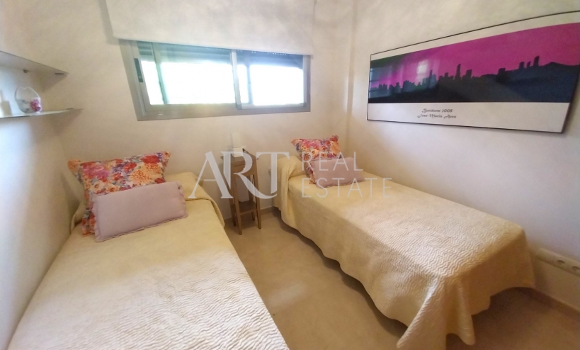 Resale - Apartment - Albir