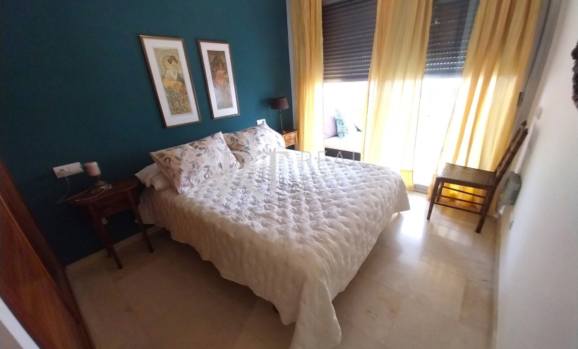 Resale - Apartment - Albir