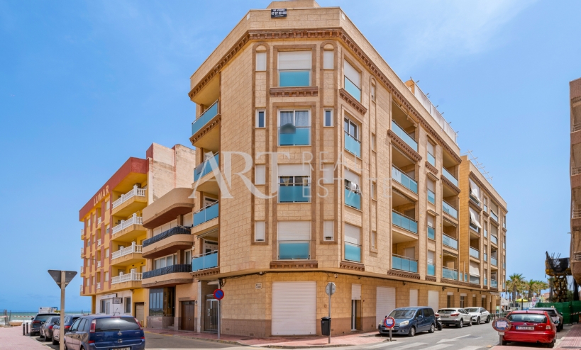 Resale - Flat - Torrevieja - La Mata