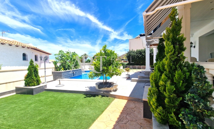 Reventa - Villa - Albir