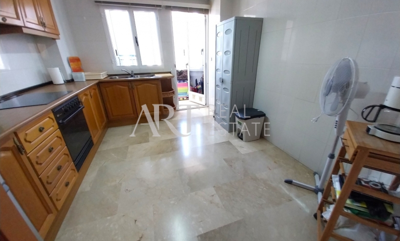 Resale - Apartment - Albir