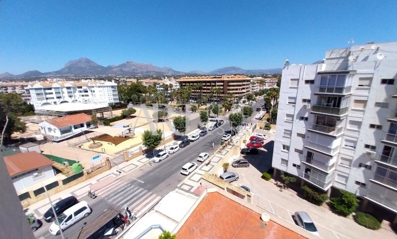 Resale - Apartment - Albir